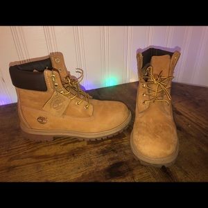 Classic Timbs perfect condition